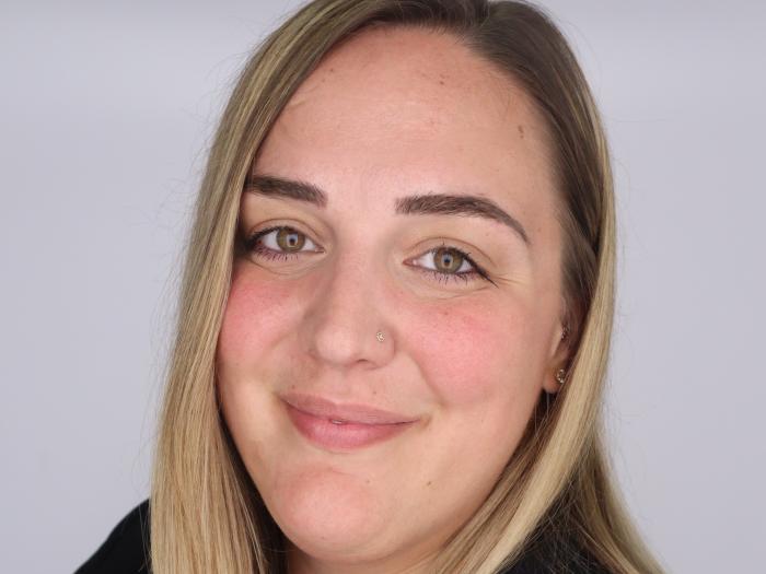 Kristyn Tempora Professional Headshot