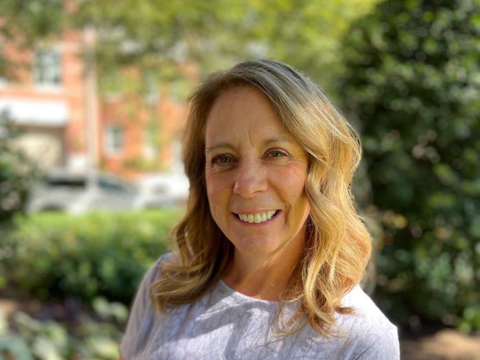 Susan Hyde Professional Headshot 