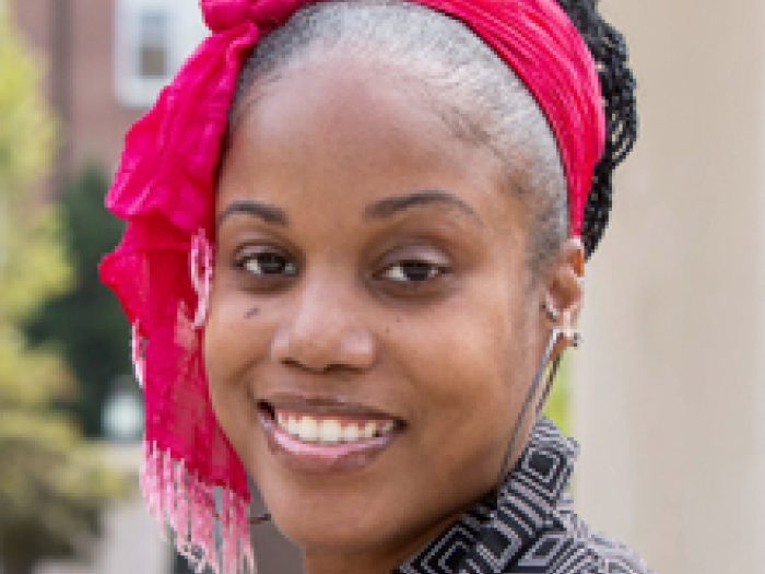 Headshot of Nia Phillips