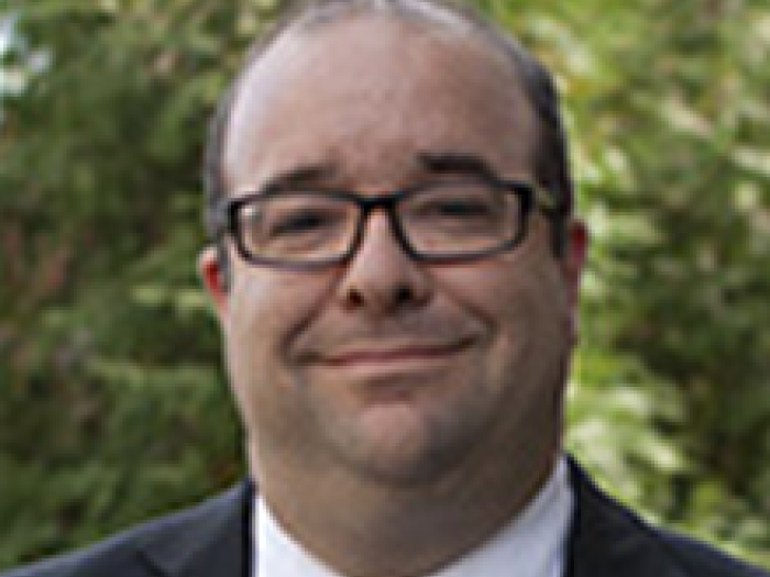 Headshot of Richard Donovan